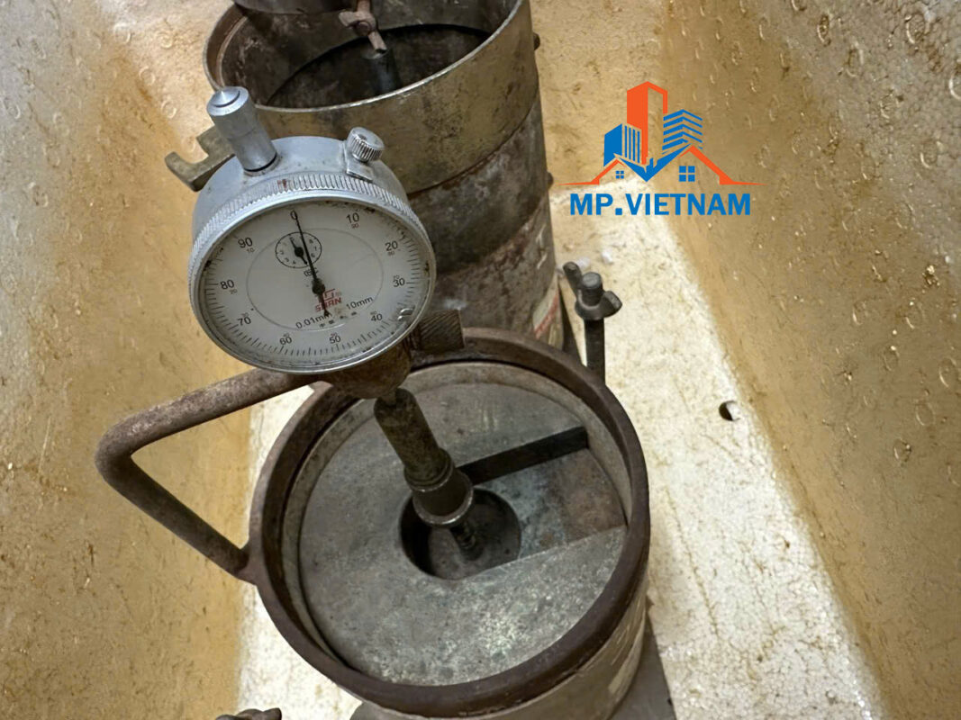 Thí nghiệm mẫu đất